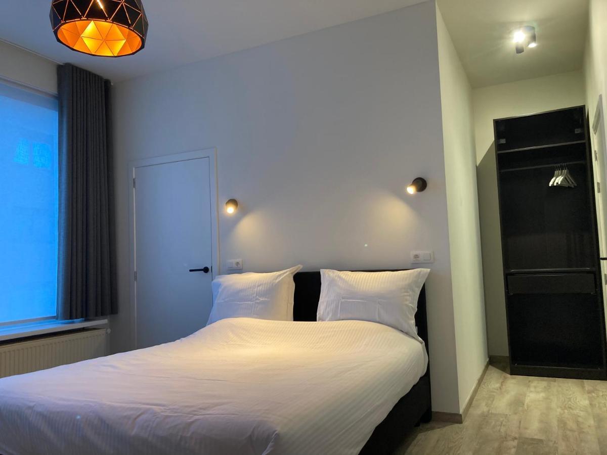 Rs10 Turnhout Bed & Breakfast Exterior photo